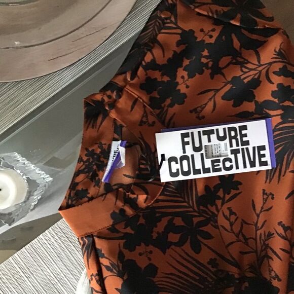 Future Collective Dress size xs - Picture 5 of 6